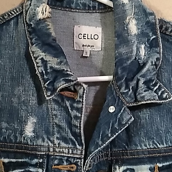 Cello Distressed Jean Jacket - Picture 2 of 8